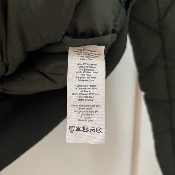 ALO Yoga Quilted Bomber Jacket in Dark Green S - Picture 3 of 6
